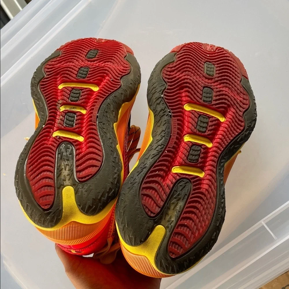 Adidas same 8 Kids Sneakers in Red and Yellow Disney Pixar Mr. incredible size 5